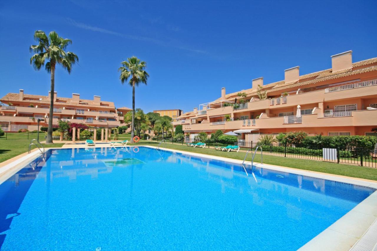 Ground Floor Apartment, Los Jardines De Santa Maria Elviria 마르베야 외부 사진