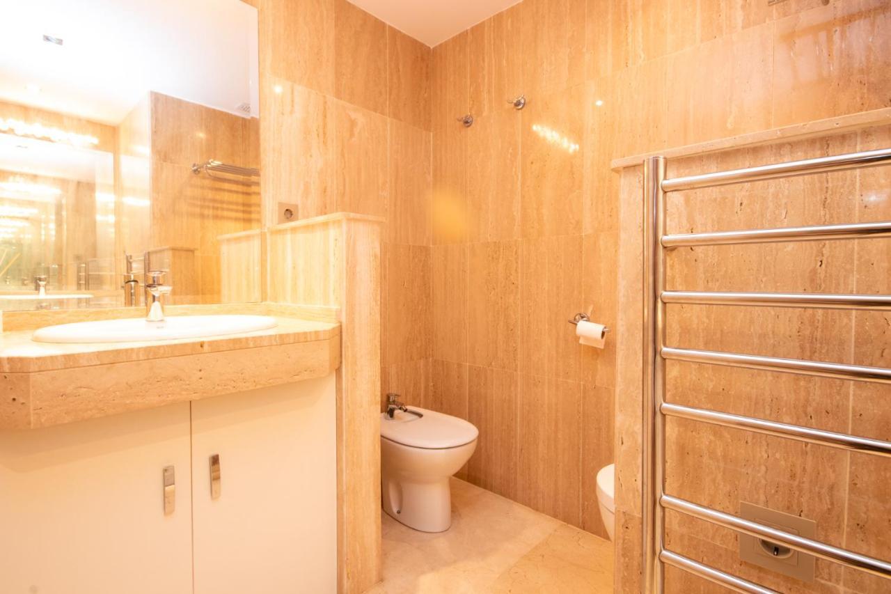 Ground Floor Apartment, Los Jardines De Santa Maria Elviria 마르베야 외부 사진
